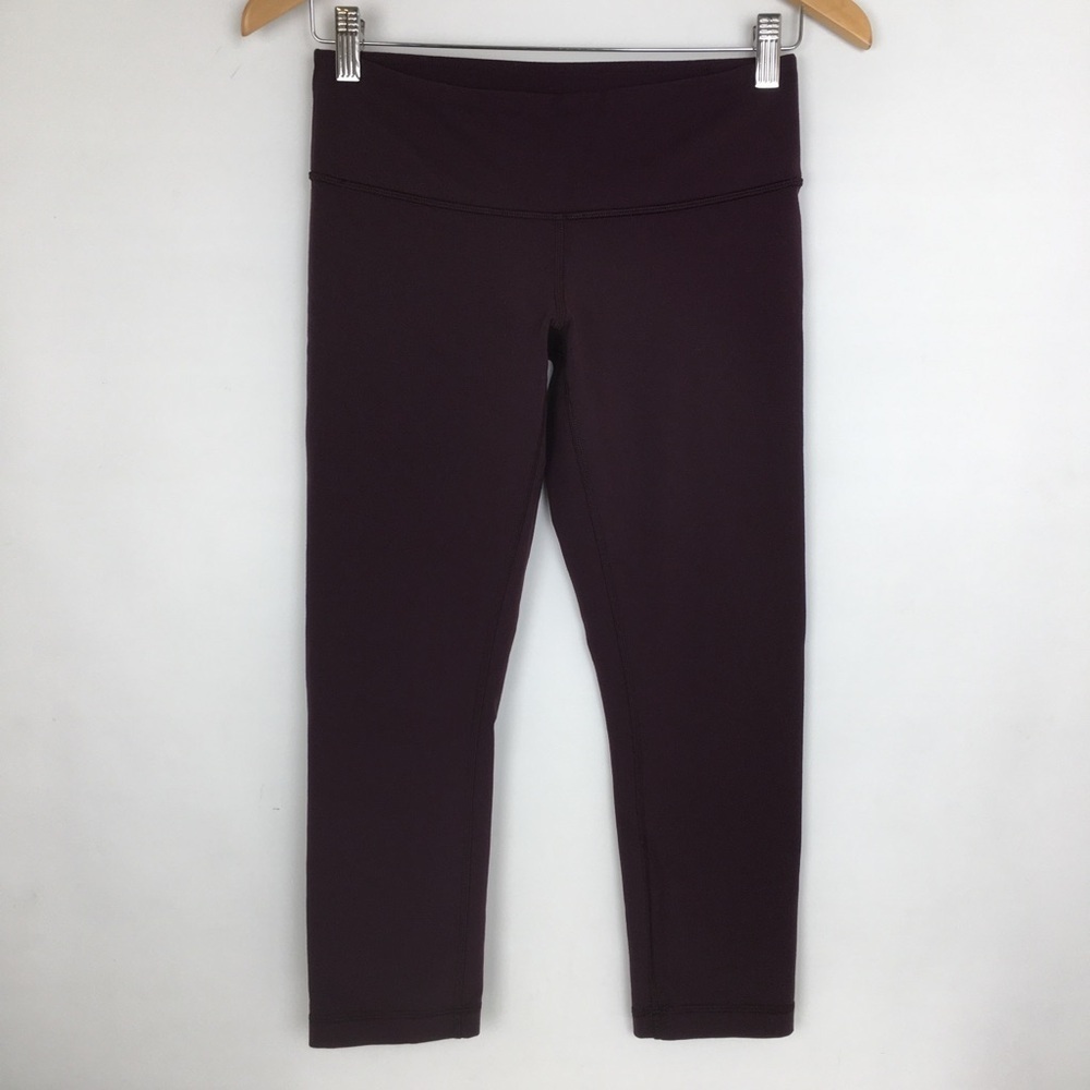 Lululemon Yoga Leggings Purple Cropped Women’s Size 6